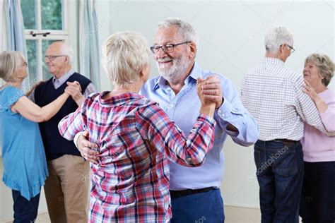 foto bailando|bailes para adultos imagenes.